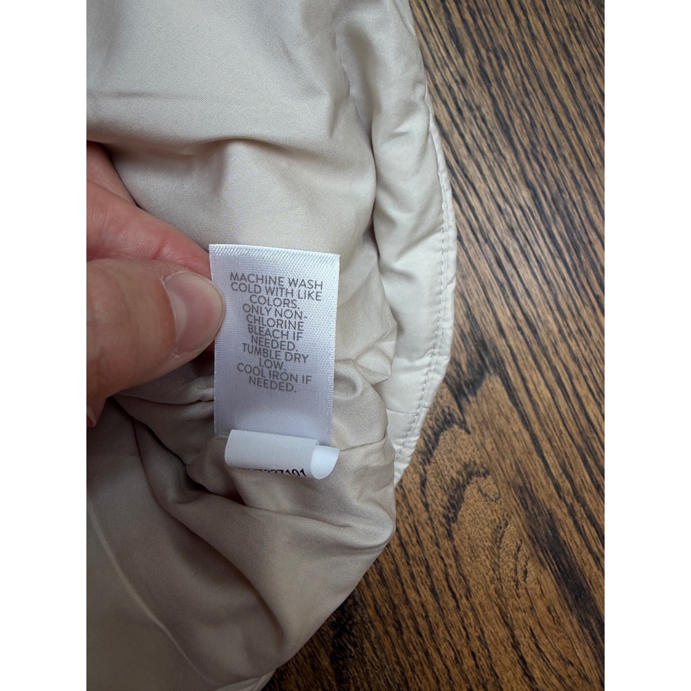 J. Jill Down Puffer Vest Off White Tan Down Filled Hooded Quiet Luxury Gorpcore - Picture 6 of 7